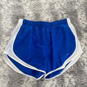 Nike running shorts - XL